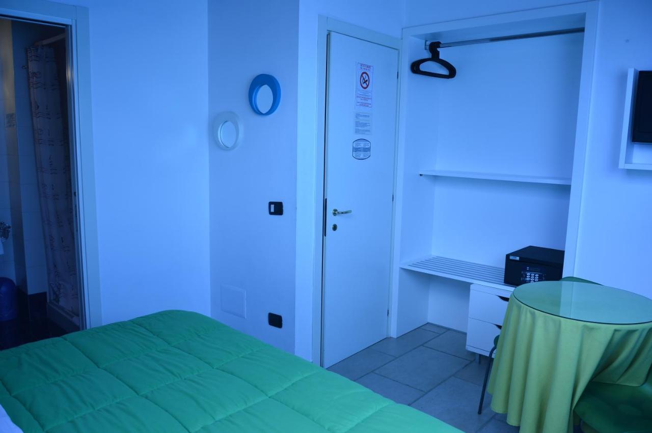 B&B Nsh, Naples Sweet Home Екстериор снимка